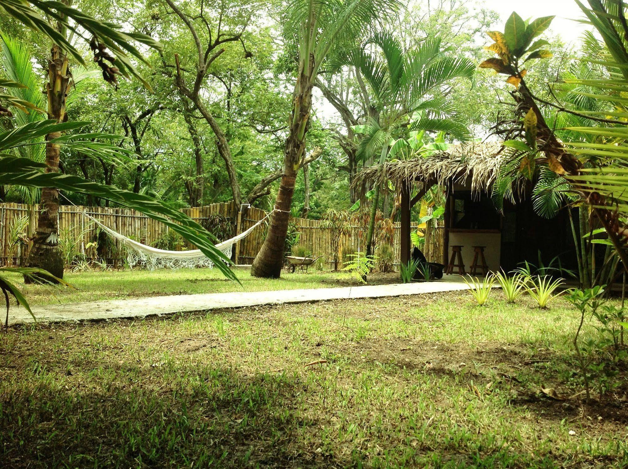 Santascabinas Playa Santa Teresa  Exterior photo